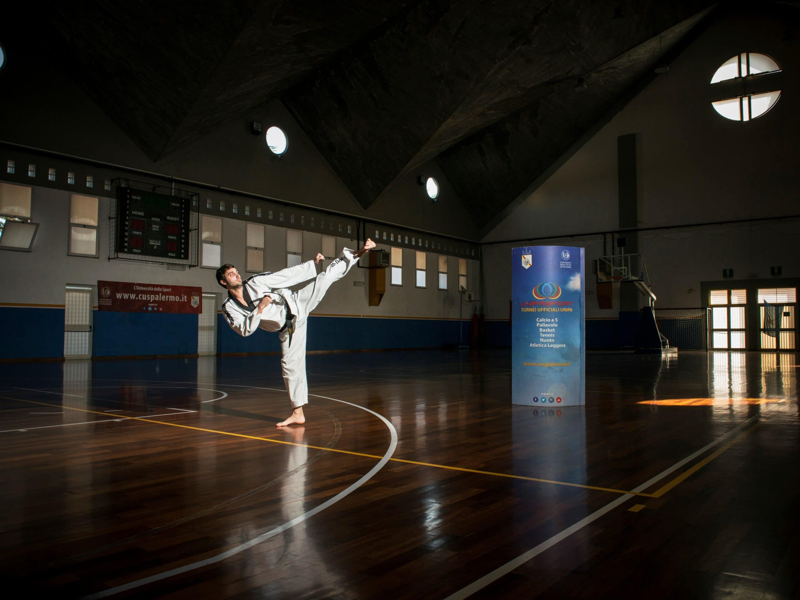 BAR_0485_1 Karate